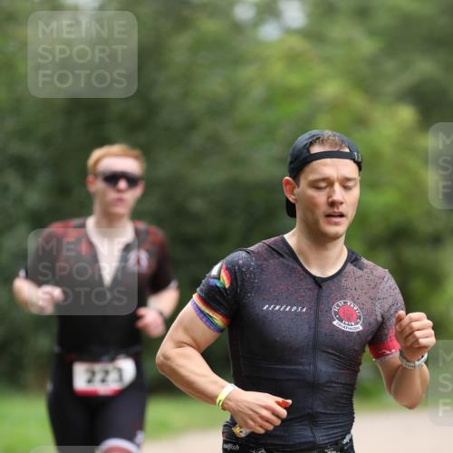 30.08.2026 - Elbe Triathlon Hamburg Antke Förster http://msf.ph/oto/10094859 30.08.2026 09:33:00 Laufen 223, 191, 232 meine-sportfotos.de