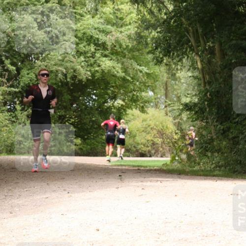 30.08.2026 - Elbe Triathlon Hamburg Antke Förster http://msf.ph/oto/10094868 30.08.2026 09:49:59 Laufen  meine-sportfotos.de