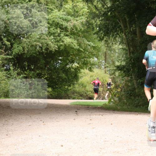 30.08.2026 - Elbe Triathlon Hamburg Antke Förster http://msf.ph/oto/10094876 30.08.2026 09:50:02 Laufen  meine-sportfotos.de