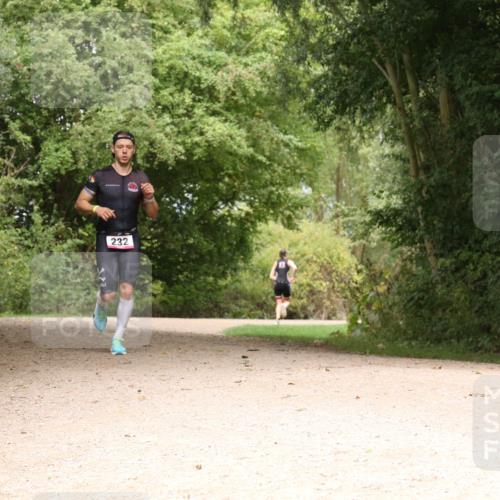 30.08.2026 - Elbe Triathlon Hamburg Antke Förster http://msf.ph/oto/10094878 30.08.2026 09:50:48 Laufen 232 meine-sportfotos.de