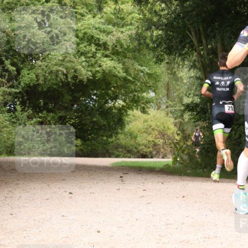 30.08.2026 - Elbe Triathlon Hamburg Antke Förster http://msf.ph/oto/10094886 30.08.2026 09:50:50 Laufen 25, 232 meine-sportfotos.de