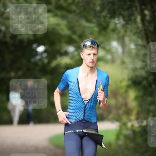 30.08.2026 - Elbe Triathlon Hamburg Antke Förster http://msf.ph/oto/10094935 30.08.2026 09:38:08 Laufen  meine-sportfotos.de