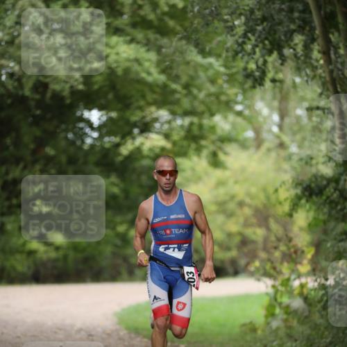 30.08.2026 - Elbe Triathlon Hamburg Antke Förster http://msf.ph/oto/10094949 30.08.2026 09:38:42 Laufen 03 meine-sportfotos.de