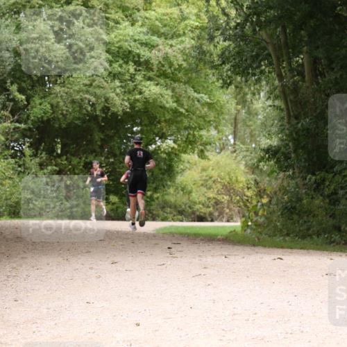 30.08.2026 - Elbe Triathlon Hamburg Antke Förster http://msf.ph/oto/10095006 30.08.2026 09:54:59 Laufen  meine-sportfotos.de
