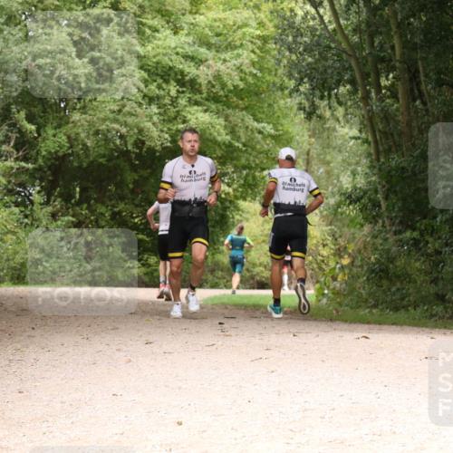 30.08.2026 - Elbe Triathlon Hamburg Antke Förster http://msf.ph/oto/10095018 30.08.2026 09:55:39 Laufen  meine-sportfotos.de