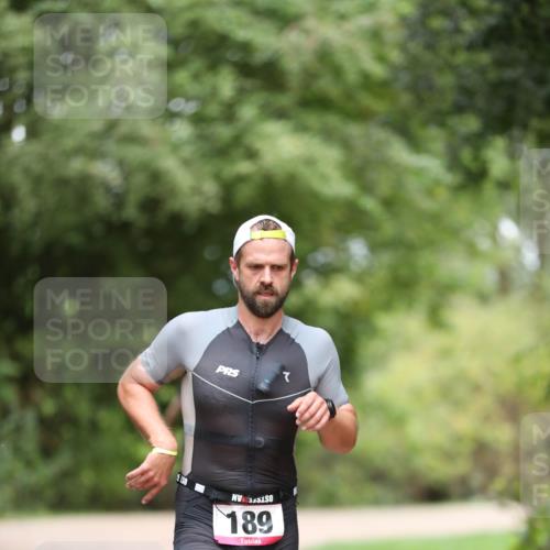30.08.2026 - Elbe Triathlon Hamburg Antke Förster http://msf.ph/oto/10095027 30.08.2026 09:43:21 Laufen 189 meine-sportfotos.de