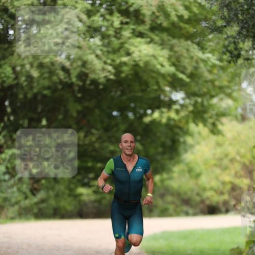30.08.2026 - Elbe Triathlon Hamburg Antke Förster http://msf.ph/oto/10095077 30.08.2026 09:45:43 Laufen  meine-sportfotos.de