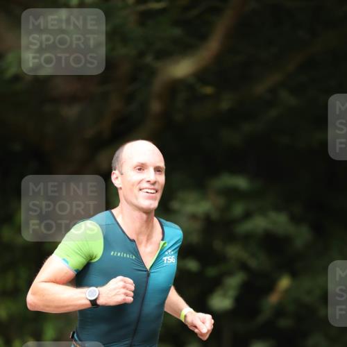 30.08.2026 - Elbe Triathlon Hamburg Antke Förster http://msf.ph/oto/10095087 30.08.2026 09:45:46 Laufen  meine-sportfotos.de