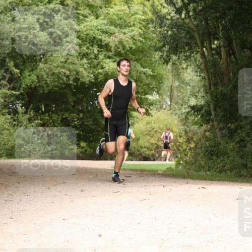 30.08.2026 - Elbe Triathlon Hamburg Antke Förster http://msf.ph/oto/10095116 30.08.2026 09:57:25 Laufen  meine-sportfotos.de