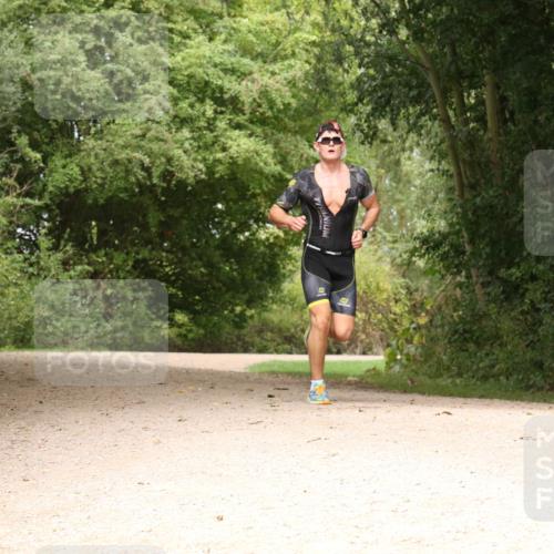 30.08.2026 - Elbe Triathlon Hamburg Antke Förster http://msf.ph/oto/10095126 30.08.2026 09:57:48 Laufen  meine-sportfotos.de