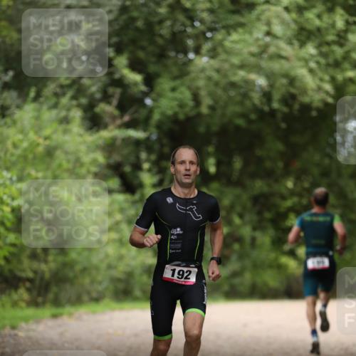 30.08.2026 - Elbe Triathlon Hamburg Antke Förster http://msf.ph/oto/10095149 30.08.2026 09:49:35 Laufen 192 meine-sportfotos.de