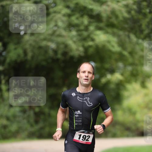 30.08.2026 - Elbe Triathlon Hamburg Antke Förster http://msf.ph/oto/10095153 30.08.2026 09:49:36 Laufen 192 meine-sportfotos.de