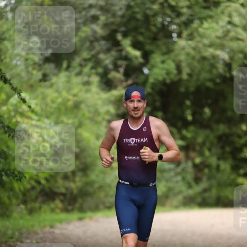 30.08.2026 - Elbe Triathlon Hamburg Antke Förster http://msf.ph/oto/10095159 30.08.2026 09:49:52 Laufen  meine-sportfotos.de