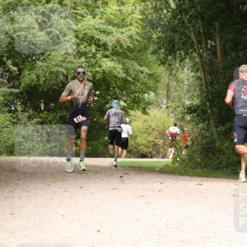 30.08.2026 - Elbe Triathlon Hamburg Antke Förster http://msf.ph/oto/10095162 30.08.2026 09:59:01 Laufen 218, 3, 910 meine-sportfotos.de