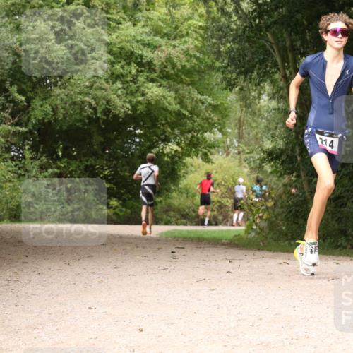 30.08.2026 - Elbe Triathlon Hamburg Antke Förster http://msf.ph/oto/10095178 30.08.2026 09:59:16 Laufen 16, 214 meine-sportfotos.de
