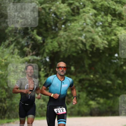 30.08.2026 - Elbe Triathlon Hamburg Antke Förster http://msf.ph/oto/10095259 30.08.2026 09:54:12 Laufen 212 meine-sportfotos.de