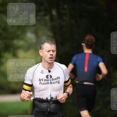 30.08.2026 - Elbe Triathlon Hamburg Antke Förster http://msf.ph/oto/10095327 30.08.2026 09:55:41 Laufen  meine-sportfotos.de