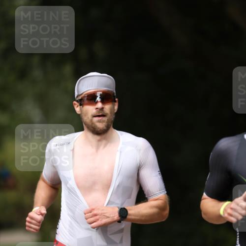 30.08.2026 - Elbe Triathlon Hamburg Antke Förster http://msf.ph/oto/10095349 30.08.2026 09:55:56 Laufen  meine-sportfotos.de