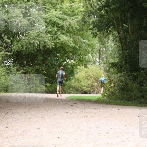 30.08.2026 - Elbe Triathlon Hamburg Antke Förster http://msf.ph/oto/10095360 30.08.2026 10:04:42 Laufen  meine-sportfotos.de