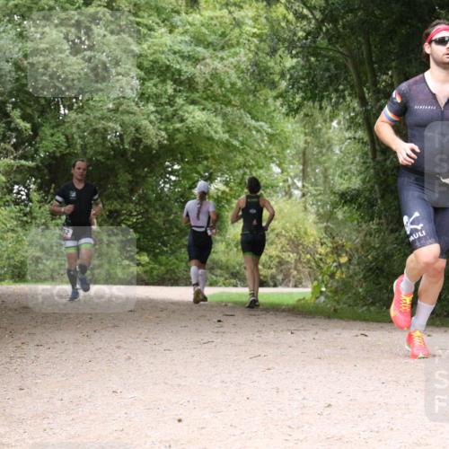 30.08.2026 - Elbe Triathlon Hamburg Antke Förster http://msf.ph/oto/10095376 30.08.2026 10:05:18 Laufen 52 meine-sportfotos.de