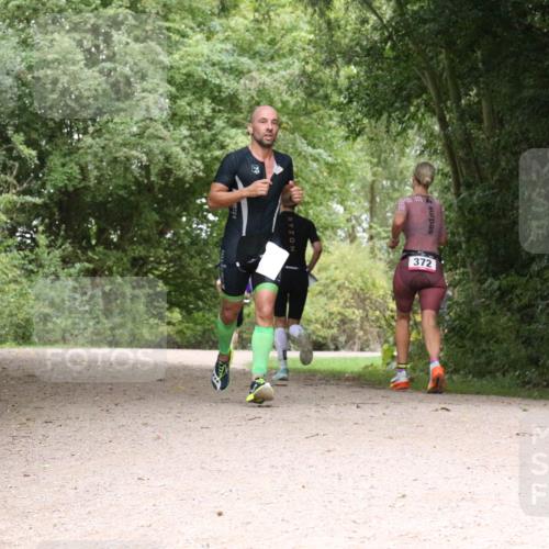 30.08.2026 - Elbe Triathlon Hamburg Antke Förster http://msf.ph/oto/10095408 30.08.2026 10:05:41 Laufen 372 meine-sportfotos.de