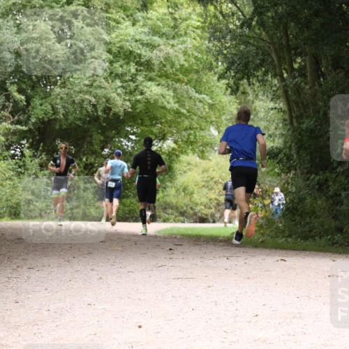 30.08.2026 - Elbe Triathlon Hamburg Antke Förster http://msf.ph/oto/10095458 30.08.2026 10:06:27 Laufen 36 meine-sportfotos.de