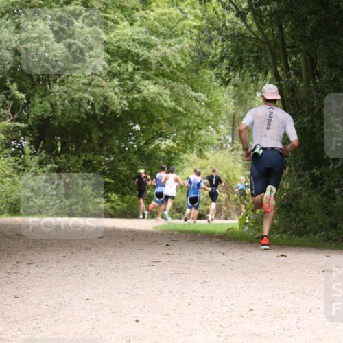 30.08.2026 - Elbe Triathlon Hamburg Antke Förster http://msf.ph/oto/10095614 30.08.2026 10:08:34 Laufen  meine-sportfotos.de
