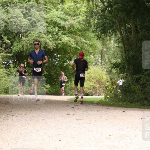 30.08.2026 - Elbe Triathlon Hamburg Antke Förster http://msf.ph/oto/10095706 30.08.2026 10:10:39 Laufen 231, 270 meine-sportfotos.de