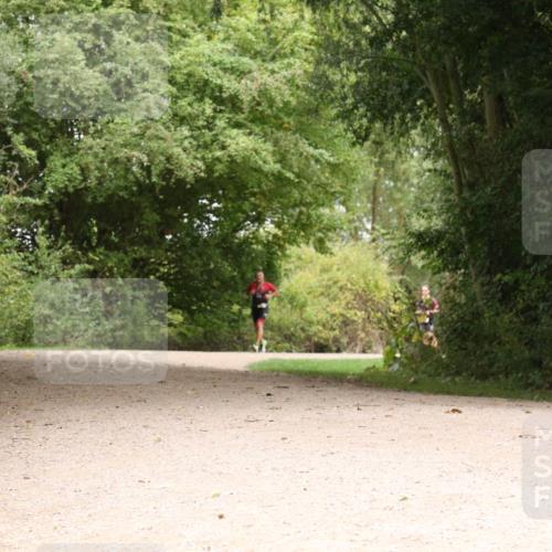 30.08.2026 - Elbe Triathlon Hamburg Antke Förster http://msf.ph/oto/10095768 30.08.2026 10:11:15 Laufen 383 meine-sportfotos.de