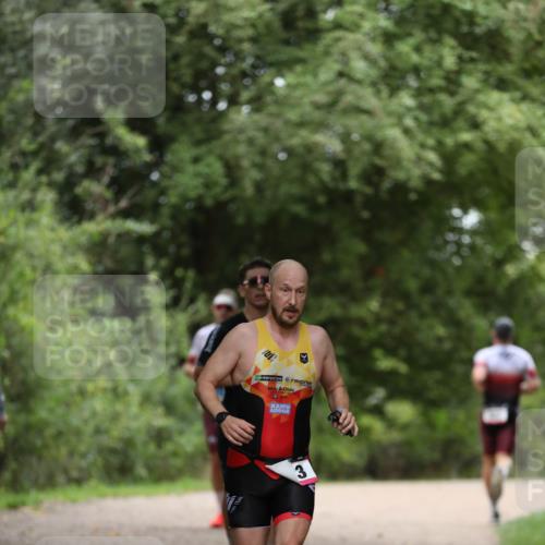 30.08.2026 - Elbe Triathlon Hamburg Antke Förster http://msf.ph/oto/10095791 30.08.2026 10:06:51 Laufen 3 meine-sportfotos.de