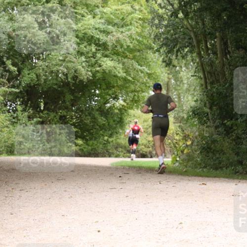 30.08.2026 - Elbe Triathlon Hamburg Antke Förster http://msf.ph/oto/10095910 30.08.2026 10:13:08 Laufen  meine-sportfotos.de