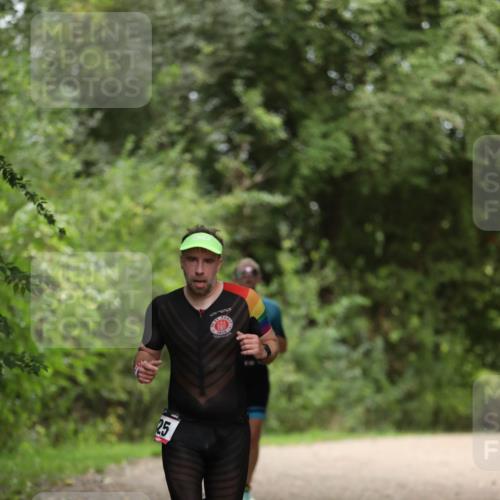 30.08.2026 - Elbe Triathlon Hamburg Antke Förster http://msf.ph/oto/10095919 30.08.2026 10:08:45 Laufen 25 meine-sportfotos.de