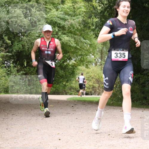 30.08.2026 - Elbe Triathlon Hamburg Antke Förster http://msf.ph/oto/10095938 30.08.2026 10:13:44 Laufen 335 meine-sportfotos.de
