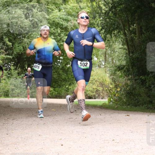 30.08.2026 - Elbe Triathlon Hamburg Antke Förster http://msf.ph/oto/10095954 30.08.2026 10:14:01 Laufen 375, 485, 502 meine-sportfotos.de