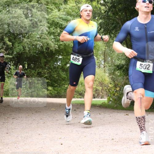 30.08.2026 - Elbe Triathlon Hamburg Antke Förster http://msf.ph/oto/10095956 30.08.2026 10:14:01 Laufen 375, 485, 502 meine-sportfotos.de