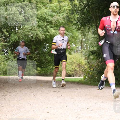 30.08.2026 - Elbe Triathlon Hamburg Antke Förster http://msf.ph/oto/10096038 30.08.2026 10:15:36 Laufen  meine-sportfotos.de