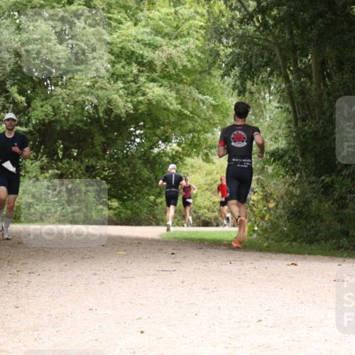 30.08.2026 - Elbe Triathlon Hamburg Antke Förster http://msf.ph/oto/10096108 30.08.2026 10:16:21 Laufen  meine-sportfotos.de