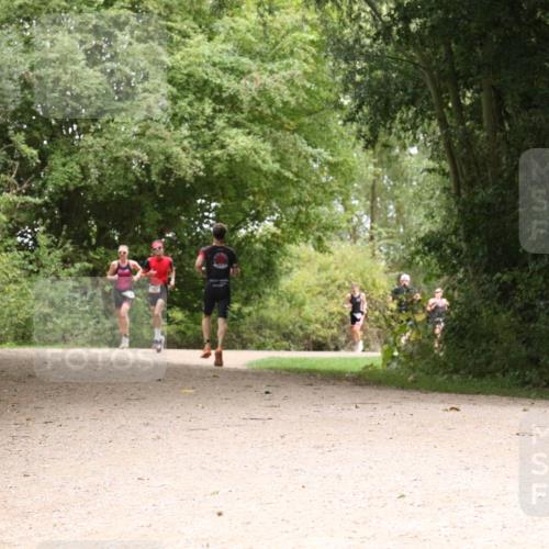 30.08.2026 - Elbe Triathlon Hamburg Antke Förster http://msf.ph/oto/10096118 30.08.2026 10:16:25 Laufen  meine-sportfotos.de