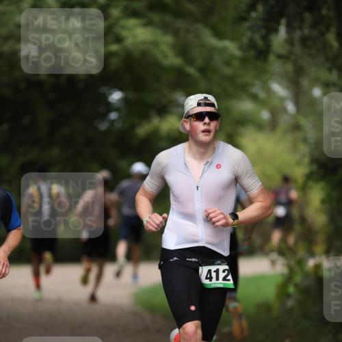 30.08.2026 - Elbe Triathlon Hamburg Antke Förster http://msf.ph/oto/10096143 30.08.2026 10:12:05 Laufen 412 meine-sportfotos.de