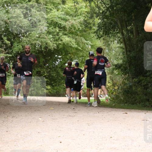 30.08.2026 - Elbe Triathlon Hamburg Antke Förster http://msf.ph/oto/10096152 30.08.2026 10:16:44 Laufen 336, 31, 235, 321 meine-sportfotos.de