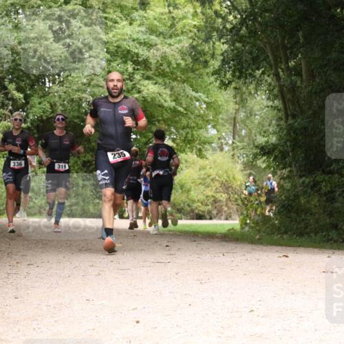 30.08.2026 - Elbe Triathlon Hamburg Antke Förster http://msf.ph/oto/10096154 30.08.2026 10:16:46 Laufen 336, 319, 235 meine-sportfotos.de
