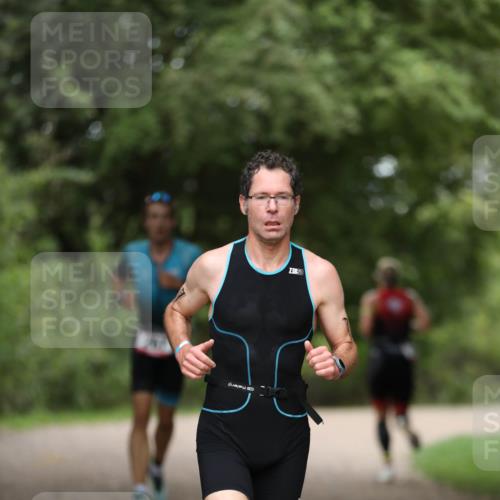30.08.2026 - Elbe Triathlon Hamburg Antke Förster http://msf.ph/oto/10096201 30.08.2026 10:13:04 Laufen  meine-sportfotos.de
