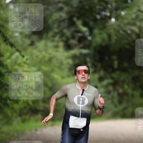 30.08.2026 - Elbe Triathlon Hamburg Antke Förster http://msf.ph/oto/10096227 30.08.2026 10:13:27 Laufen  meine-sportfotos.de