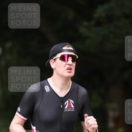 30.08.2026 - Elbe Triathlon Hamburg Antke Förster http://msf.ph/oto/10096231 30.08.2026 10:13:29 Laufen 276 meine-sportfotos.de