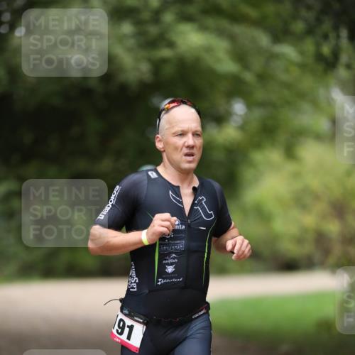 30.08.2026 - Elbe Triathlon Hamburg Antke Förster http://msf.ph/oto/10096273 30.08.2026 10:14:08 Laufen 91 meine-sportfotos.de