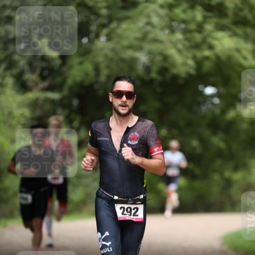 30.08.2026 - Elbe Triathlon Hamburg Antke Förster http://msf.ph/oto/10096295 30.08.2026 10:15:09 Laufen 14340, 292 meine-sportfotos.de