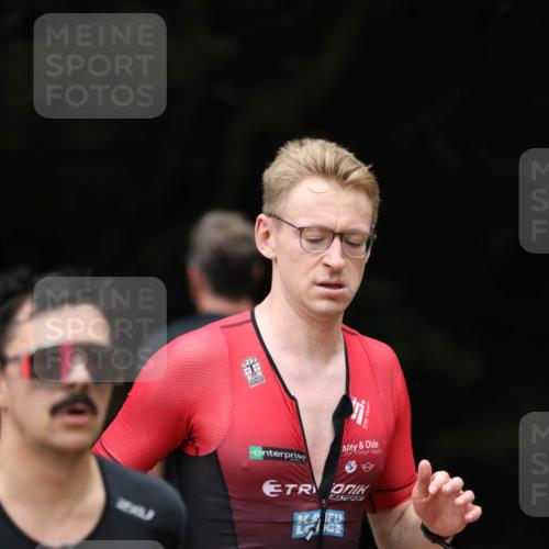 30.08.2026 - Elbe Triathlon Hamburg Antke Förster http://msf.ph/oto/10096309 30.08.2026 10:15:14 Laufen 309 meine-sportfotos.de