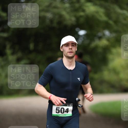 30.08.2026 - Elbe Triathlon Hamburg Antke Förster http://msf.ph/oto/10096417 30.08.2026 10:16:24 Laufen 504 meine-sportfotos.de