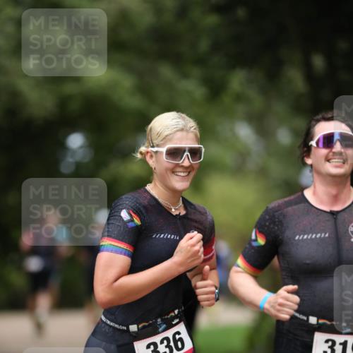 30.08.2026 - Elbe Triathlon Hamburg Antke Förster http://msf.ph/oto/10096467 30.08.2026 10:16:50 Laufen 336, 19, 31, 3 meine-sportfotos.de