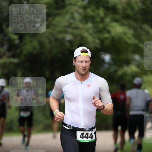 30.08.2026 - Elbe Triathlon Hamburg Antke Förster http://msf.ph/oto/10096471 30.08.2026 10:16:52 Laufen 444 meine-sportfotos.de